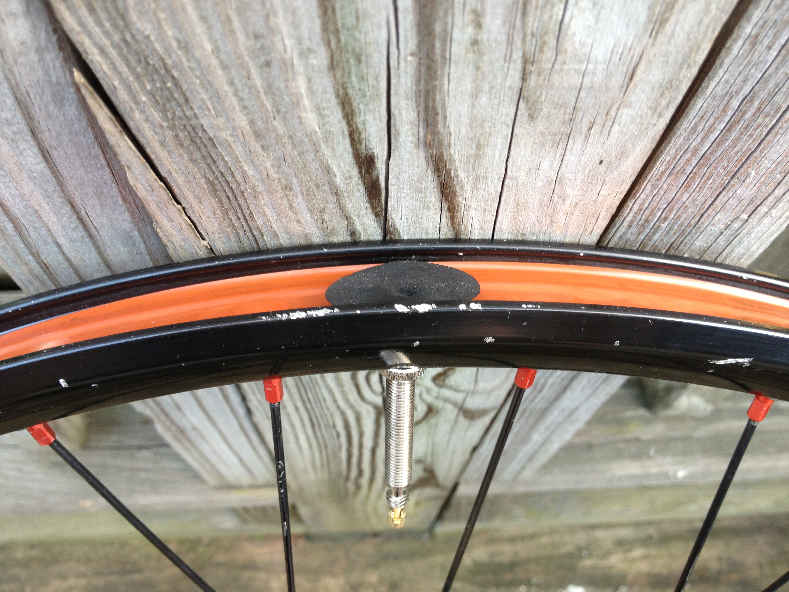 Turbine Sightseeing halvt Going Tubeless: How to Convert Your Existing Rims | Montague Bikes