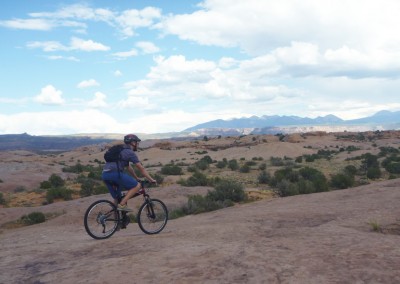 Montague X70 folding bike riding in desert