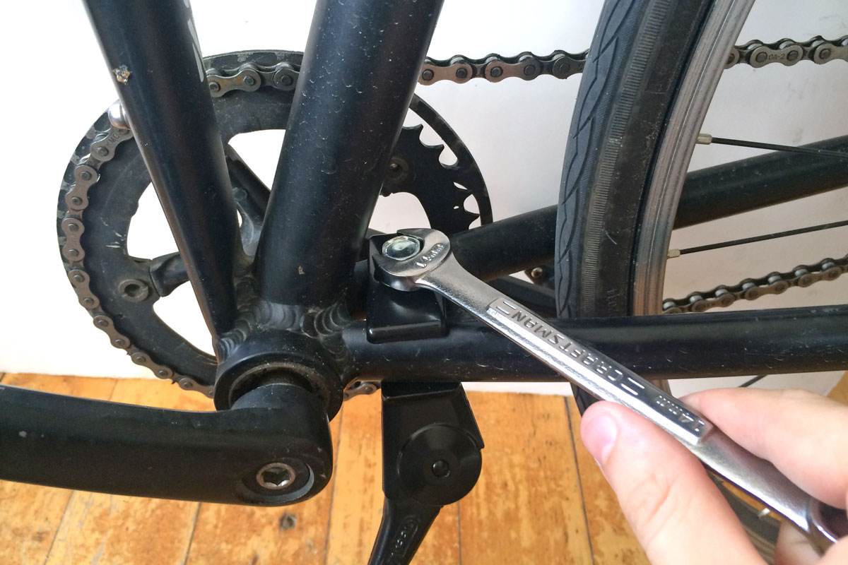 cycle pedals with toe clips