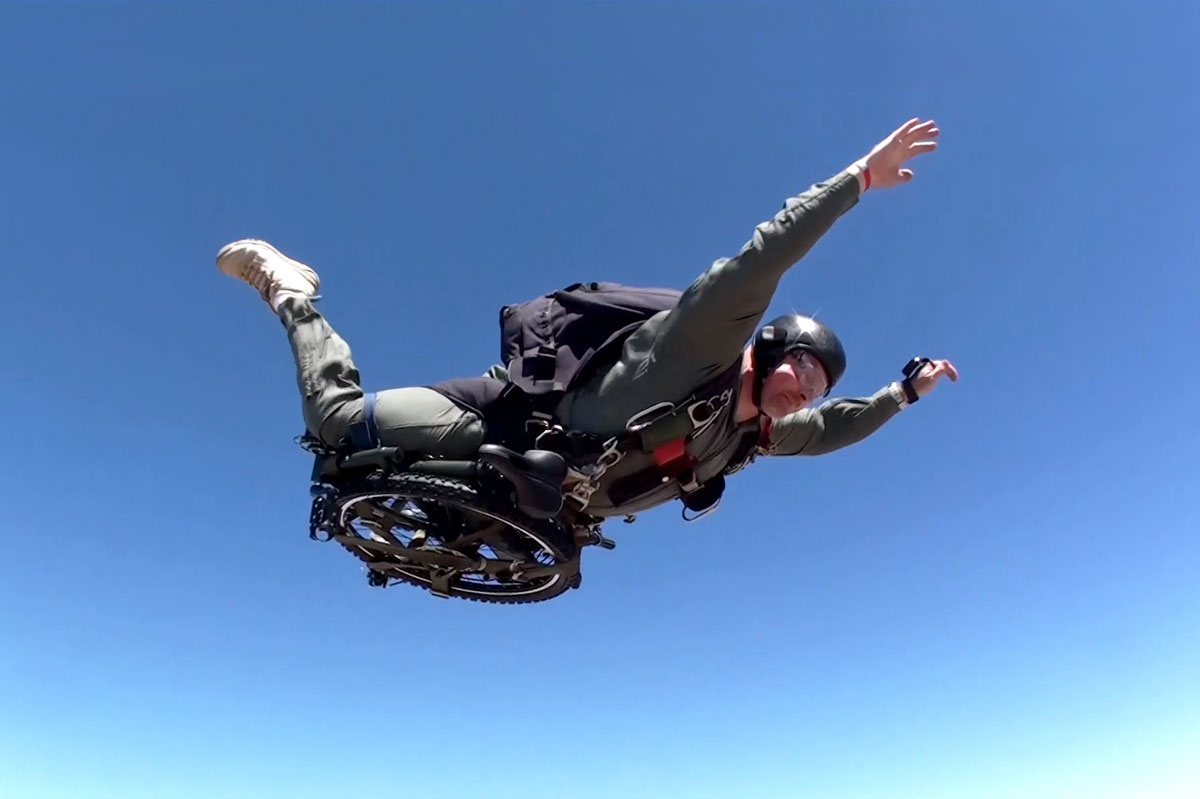 Montague Paratrooper folding bike jumping out of plane 