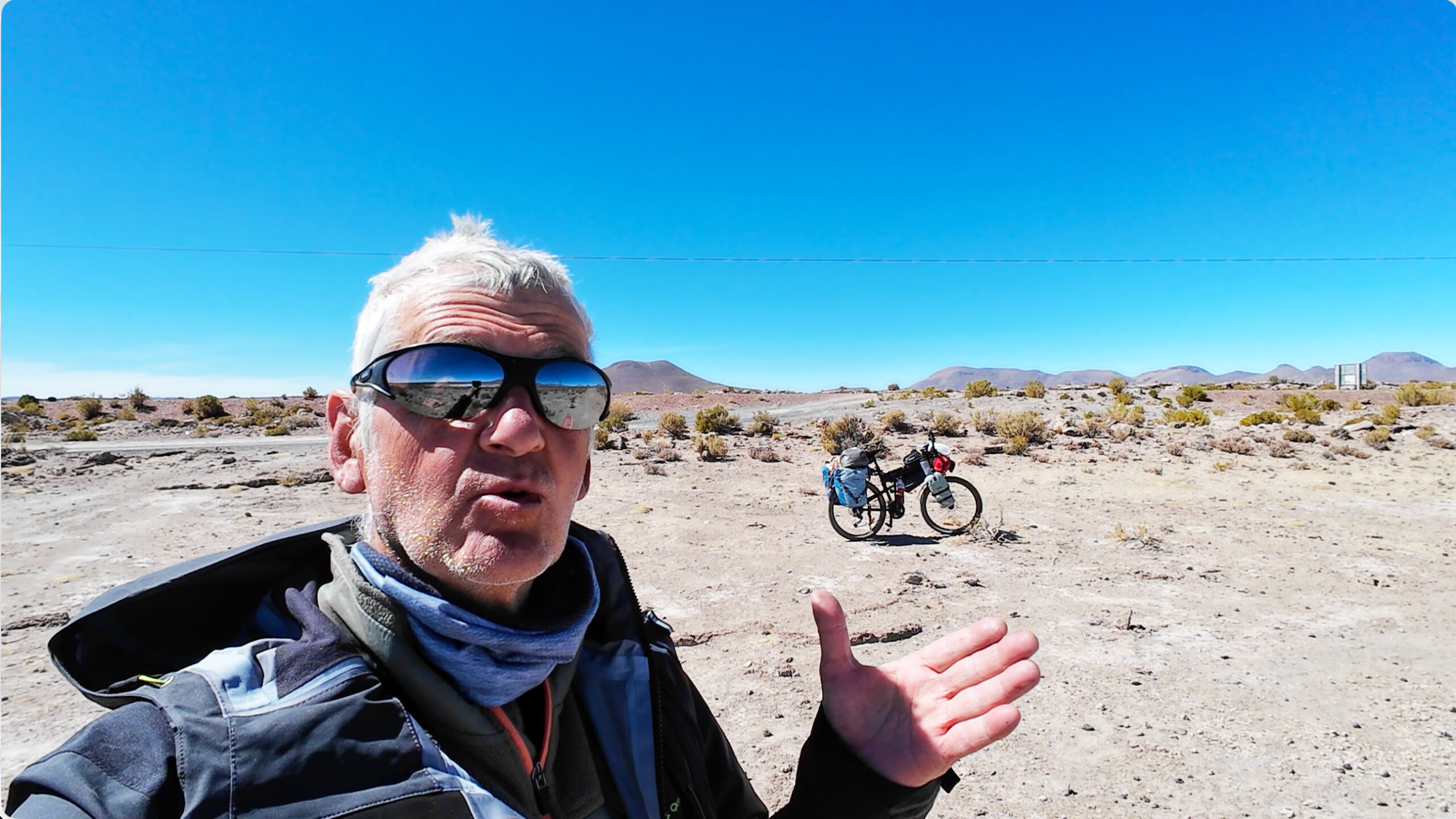Paratrooper Pro Bikepacking with Thierry Jacquet and his folding mountain bike